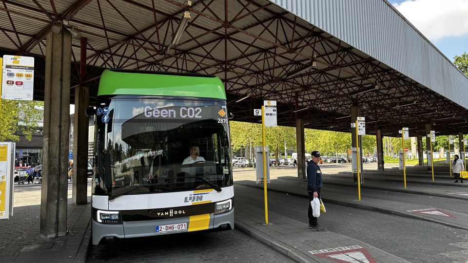 Latest Generation Van Hool E Buses Deployed By De Lijn In Limburg