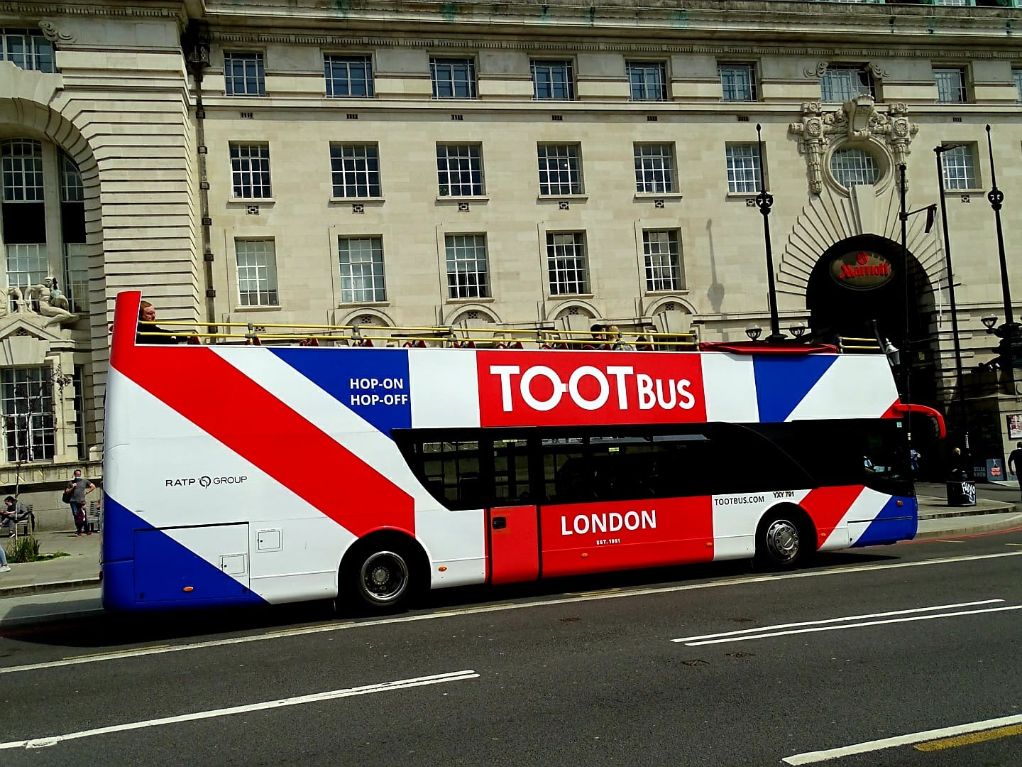 Tootbus Engages Magtec To Repower 15 Open Top Buses In London