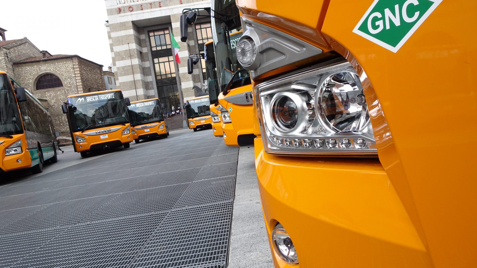 Brescia Trasporti, now the urban transport is full cng - Sustainable Bus