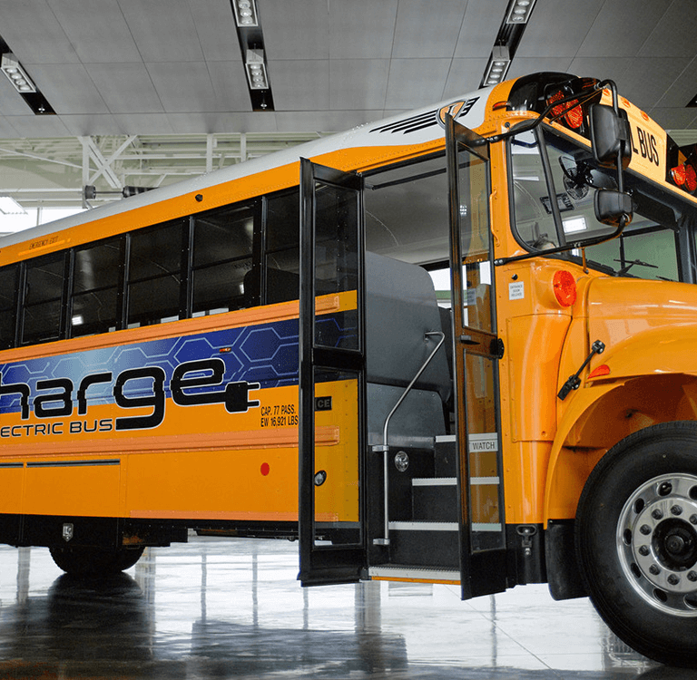 Navistar to produce electric trucks and school buses Sustainable Bus