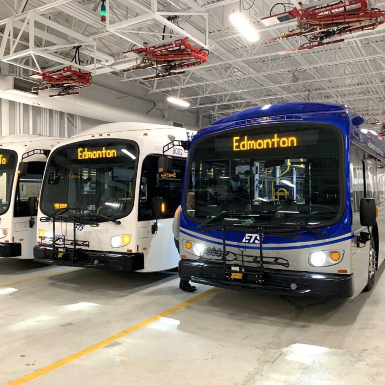 Electric buses in Edmonton, 40 Proterra vehicles in delivery within 2020
