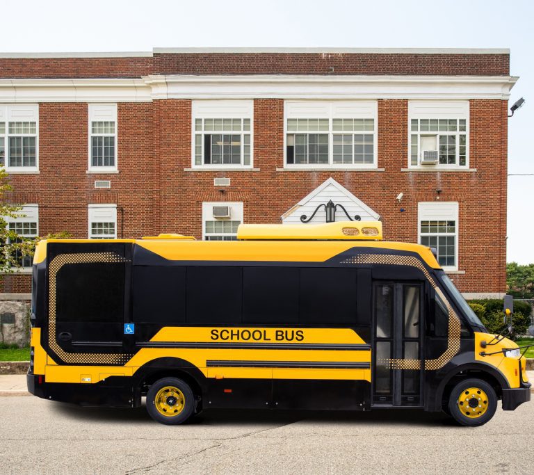 BYD Electric School Bus Launched In The US (with Vehicle-to-grid ...