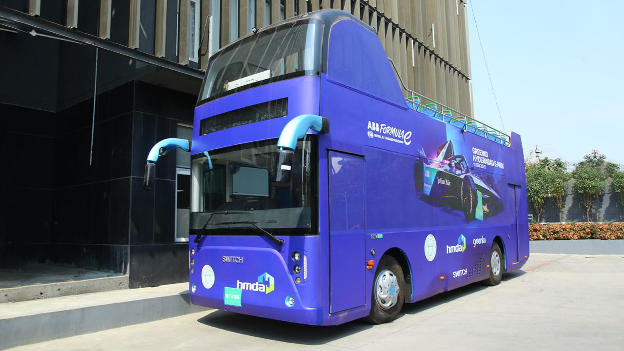 Switch EiV22, the first Indian electric doubledecker, delivered in