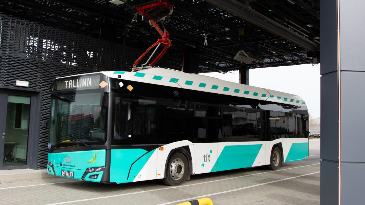 Solaris has delivered 15 e-buses in Tallin (they're the first BEV buses ...