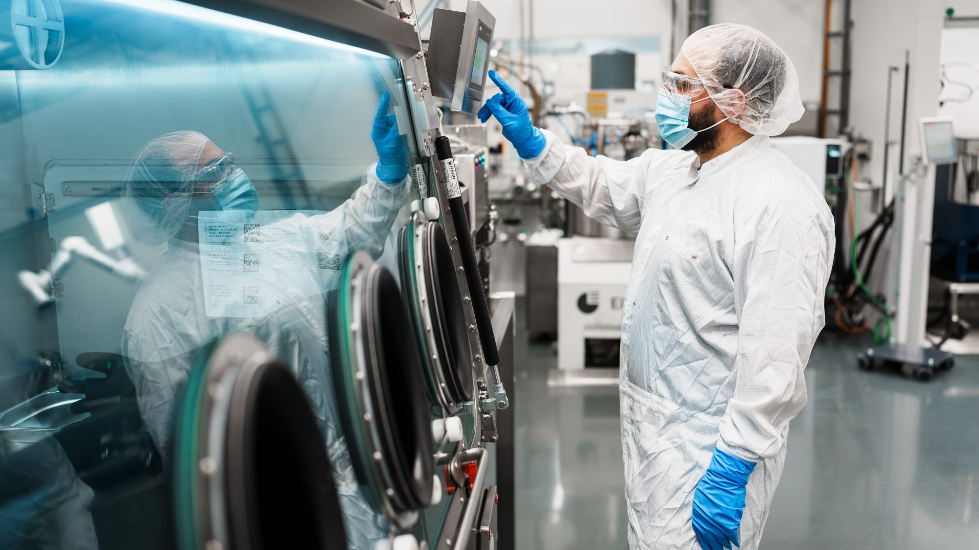 Battery Technology Center daimler truck