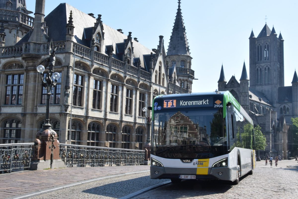 De Lijn Rolls Out Its First VDL Citea New Generation In Ghent (out Of A ...