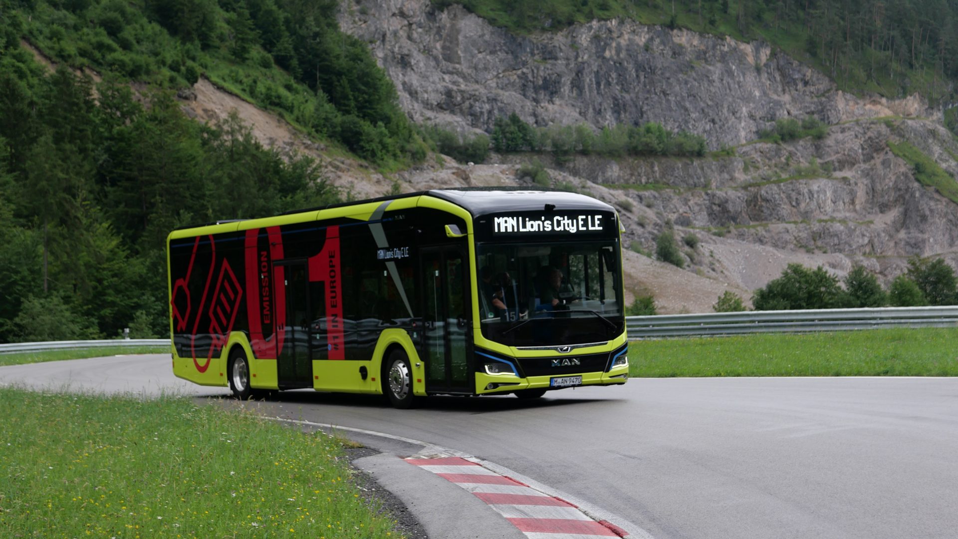 intercity electric buses