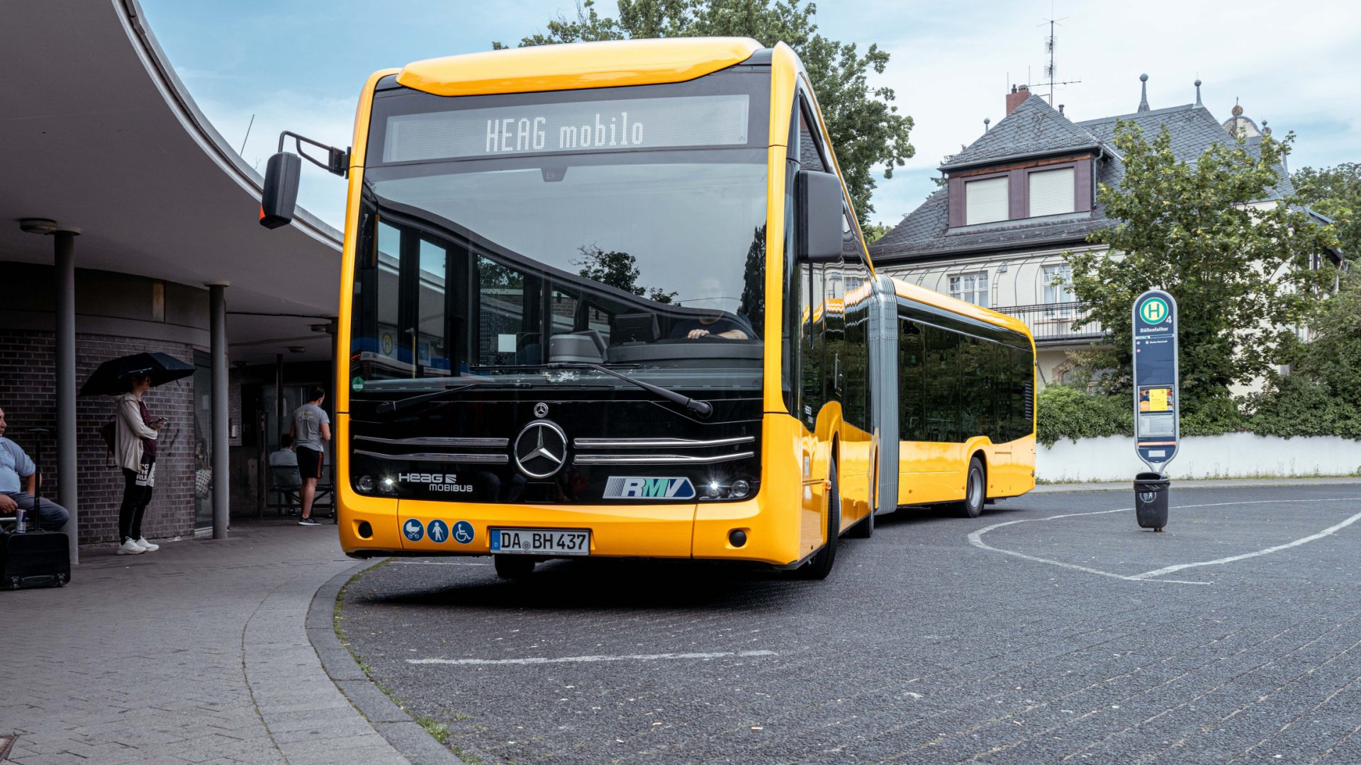 mercedes ecitaro darmstadt